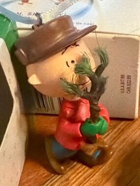 Peanuts Charlie Brown Holiday Ornament